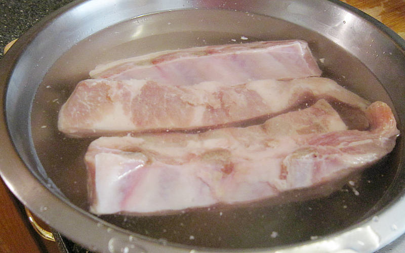 Steps for Cooking Bitter Melon Pork Rib and Soybean Soup