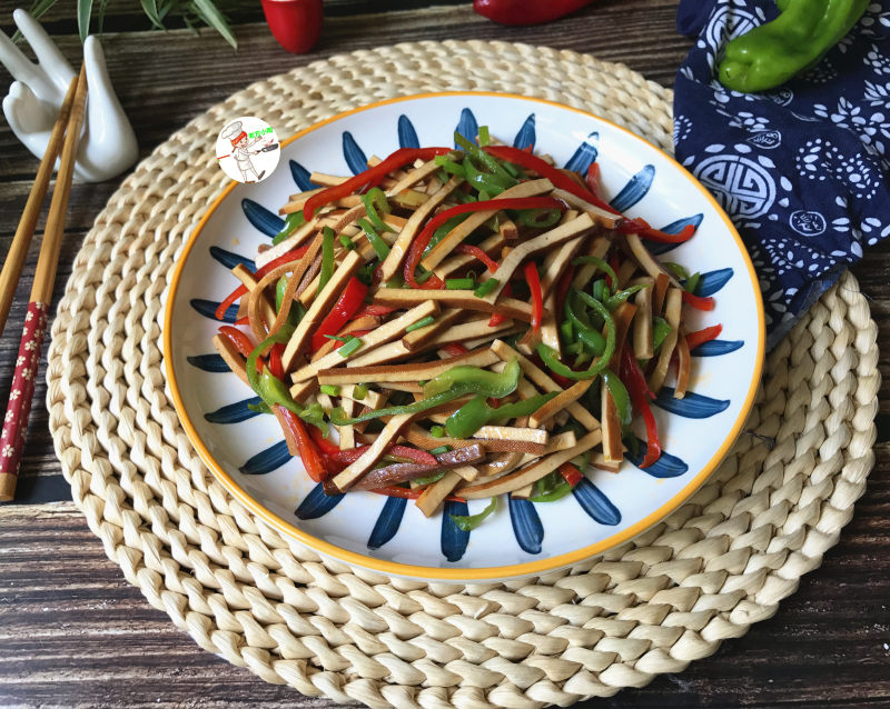 Steps for Making Spicy Stir-Fried Dried Tofu with Peppers