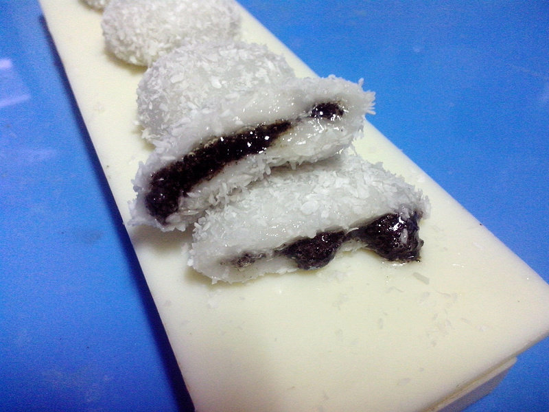 Dry Tangyuan - Coconut, Black Sesame, and Fruits