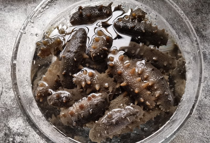 Steps for Making Soaked Sea Cucumber