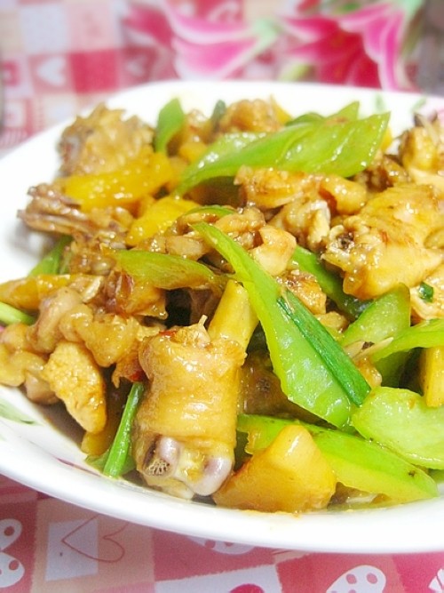 【Animal-themed Cuisine】——Pineapple Chicken