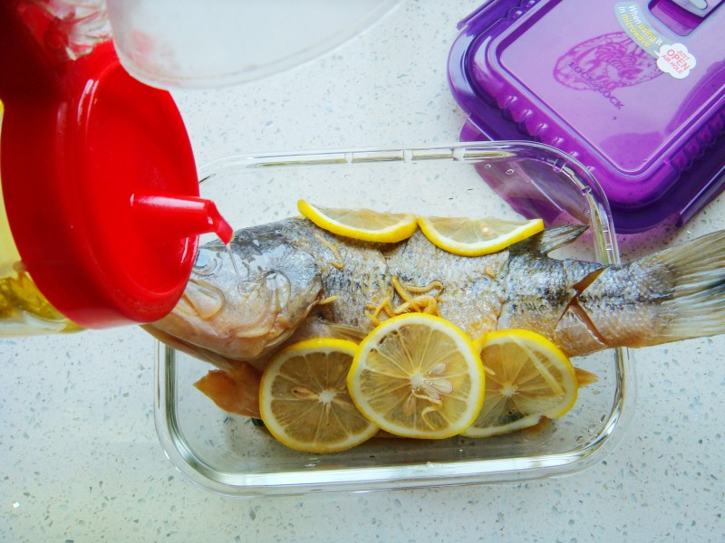 Steps for making Lemon Grilled Sea Bass