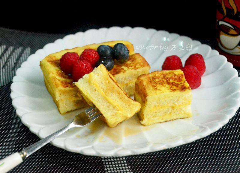 Steps to make Cheese French Toast