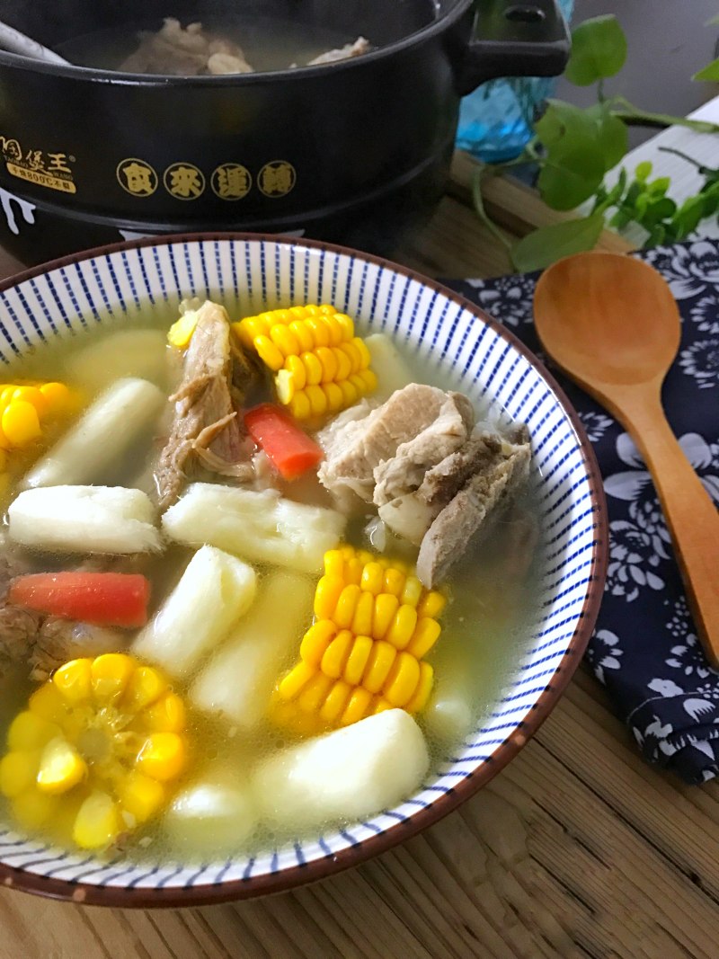 Tubular Bone Corn and Yam Stew