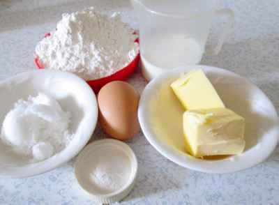 Steps for Making Double Berry Walnut Scones