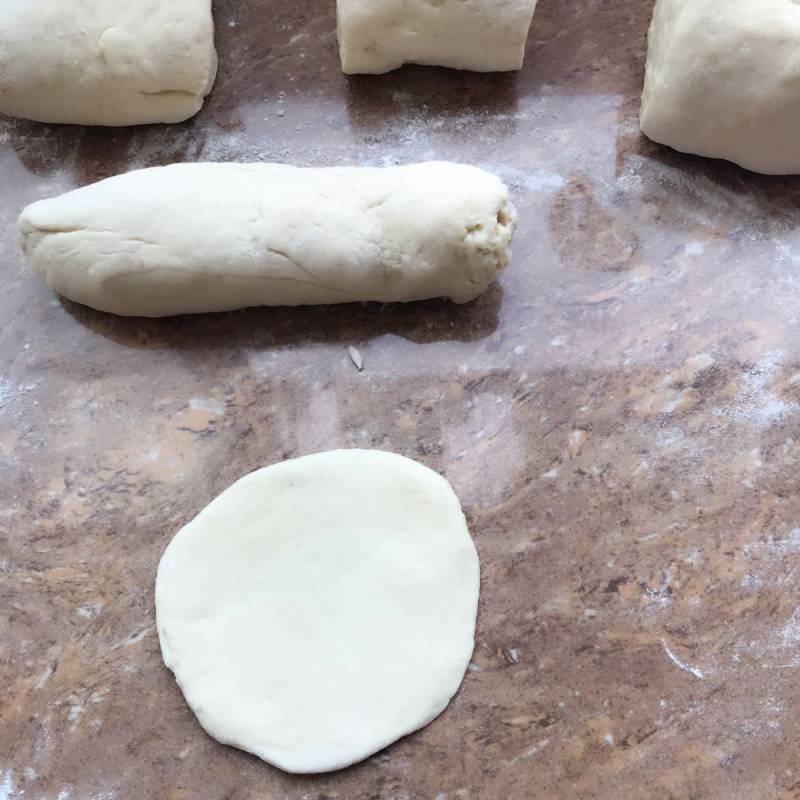 Fifteen-Minute Dough - Easy and Quick Steamed Buns - Step-by-Step