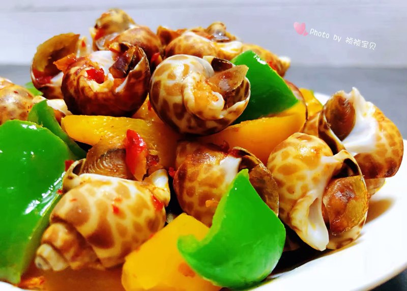 Stir-fried Spicy Conch with Bell Peppers Step-by-Step