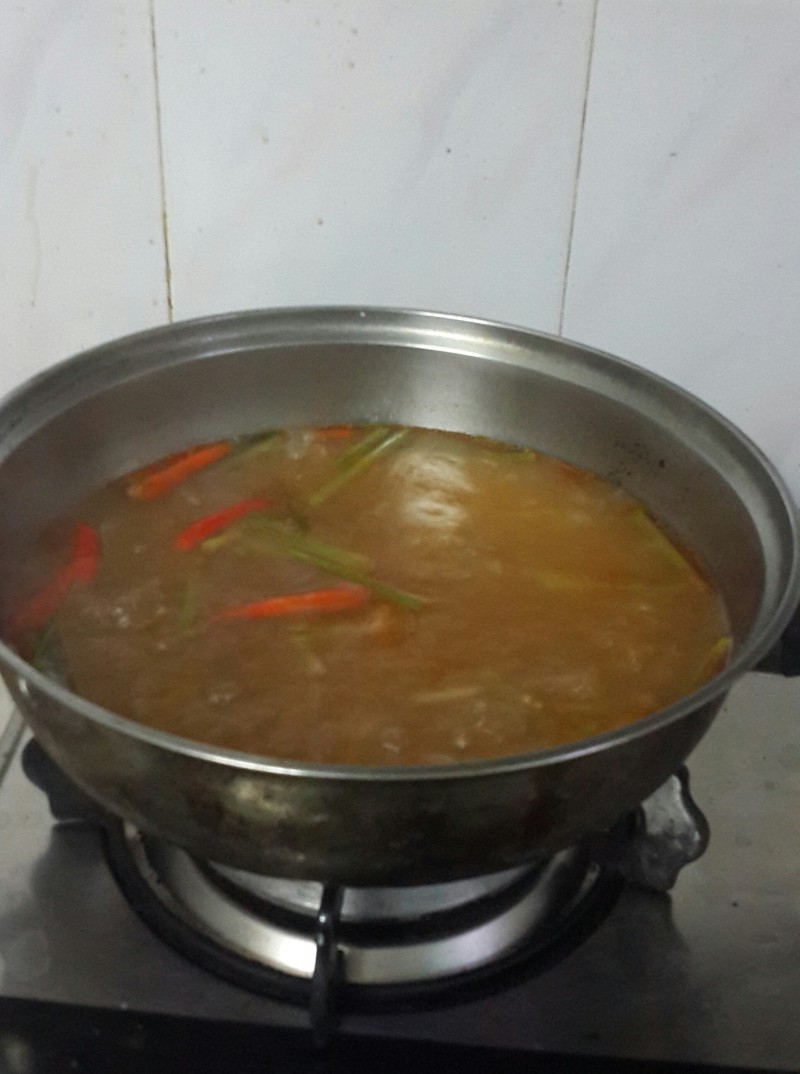 Steps to make Tom Yum Soup