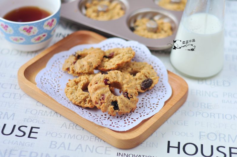 Oatmeal Raisin Cookies