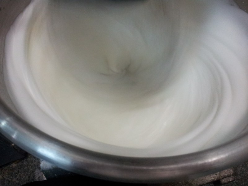 Steps for Making Plum Blossom Cake Roll