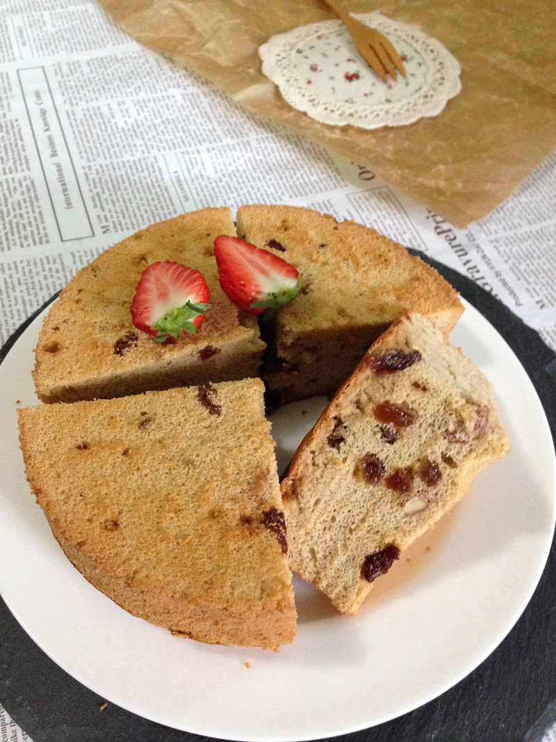 Black Sugar Fruit Cake Chiffon Cake