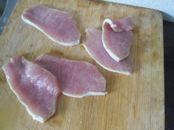 Steps to Cook Crispy Pork Fillet