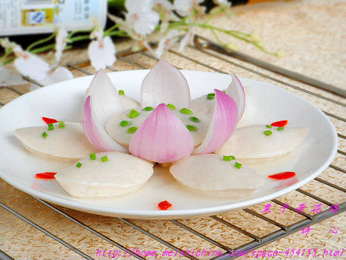 【Chestnut Lotus Chicken】- A Nourishing and Delicious New Year's Dish