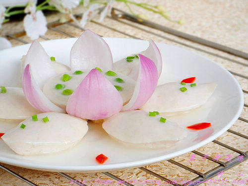 【Chestnut Lotus Chicken】- A Nourishing and Delicious New Year's Dish