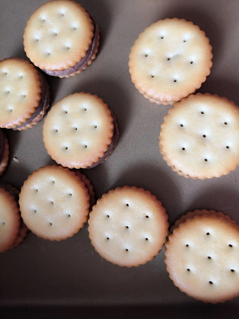 Steps to Make Niu Zha Small Biscuits