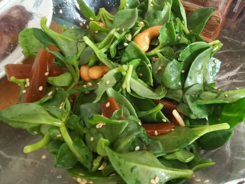 Steps for Cooking Fruit-flavored Lotus Root