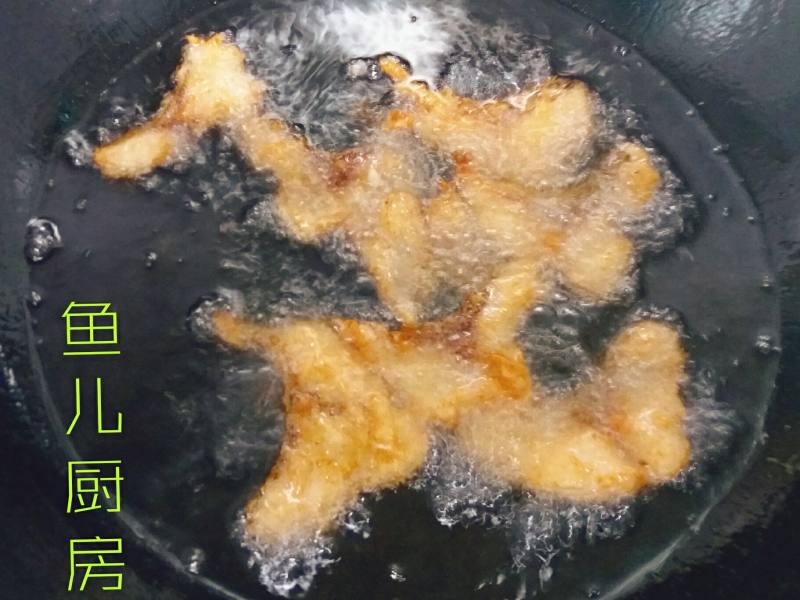 Detailed Steps for Cooking Delicious Crispy Grass Carp Slices with Peony Fragrance - Fish Kitchen's Secret Recipe