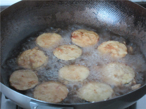 Steps for Cooking Thai Sweet and Spicy Eggplant