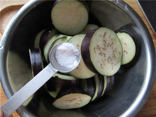 Steps for Cooking Thai Sweet and Spicy Eggplant