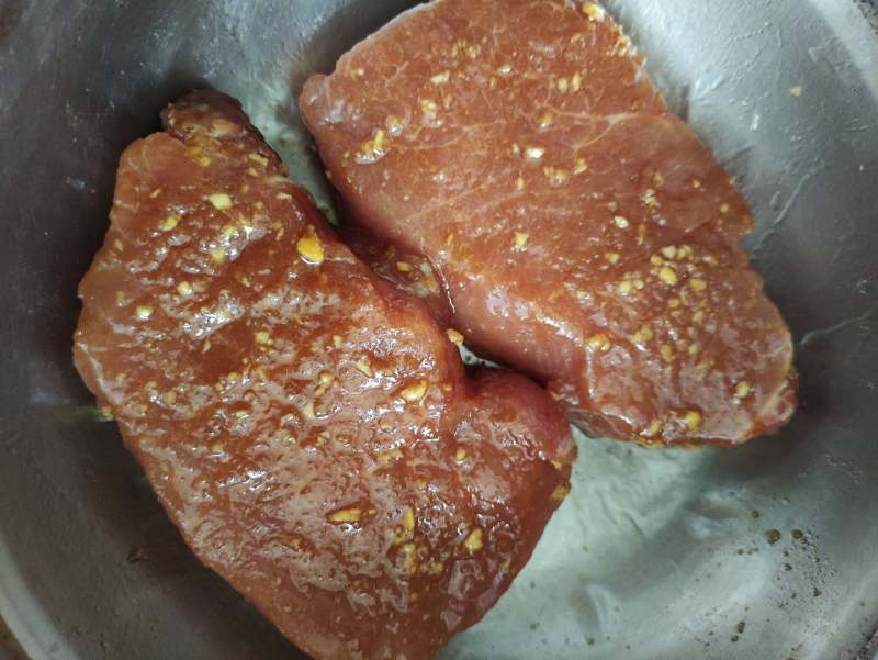 Steps for Cooking Pan-fried Pork Chop