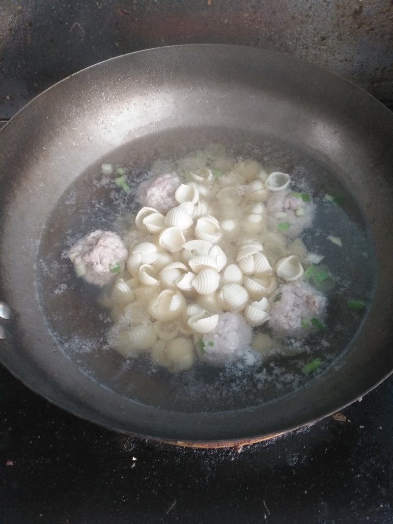 Steps for making Spinach Meatball Cat Ear Pasta