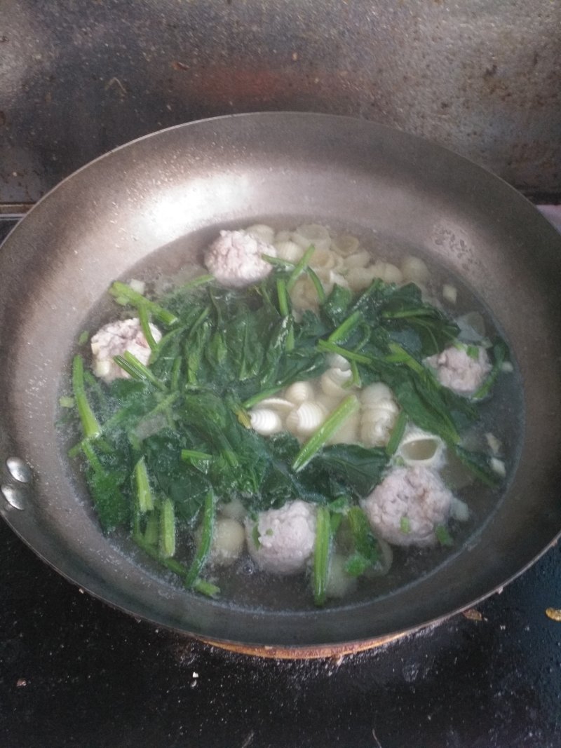 Steps for making Spinach Meatball Cat Ear Pasta