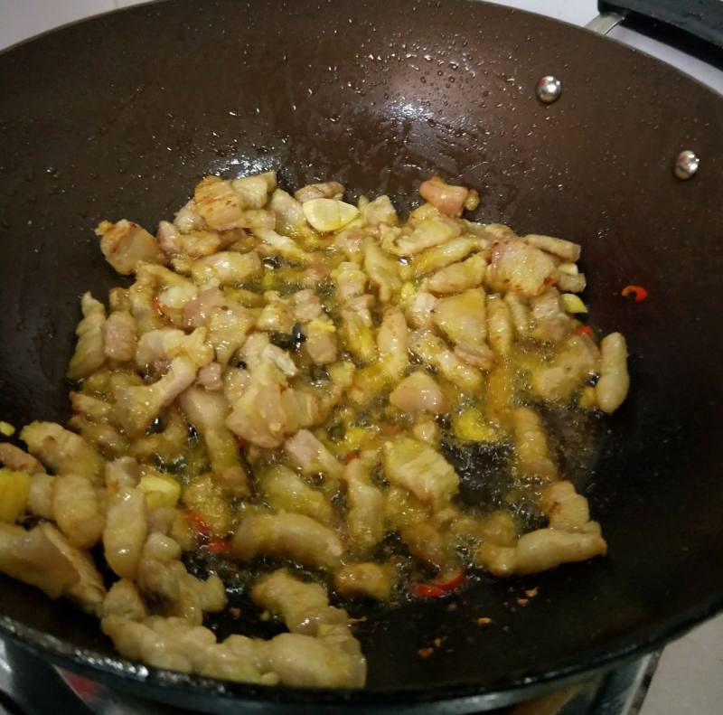 Sour String Beans Stir-fried Pork Cubes Step by Step