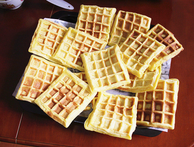 Steps for Making Honey Waffle Cake