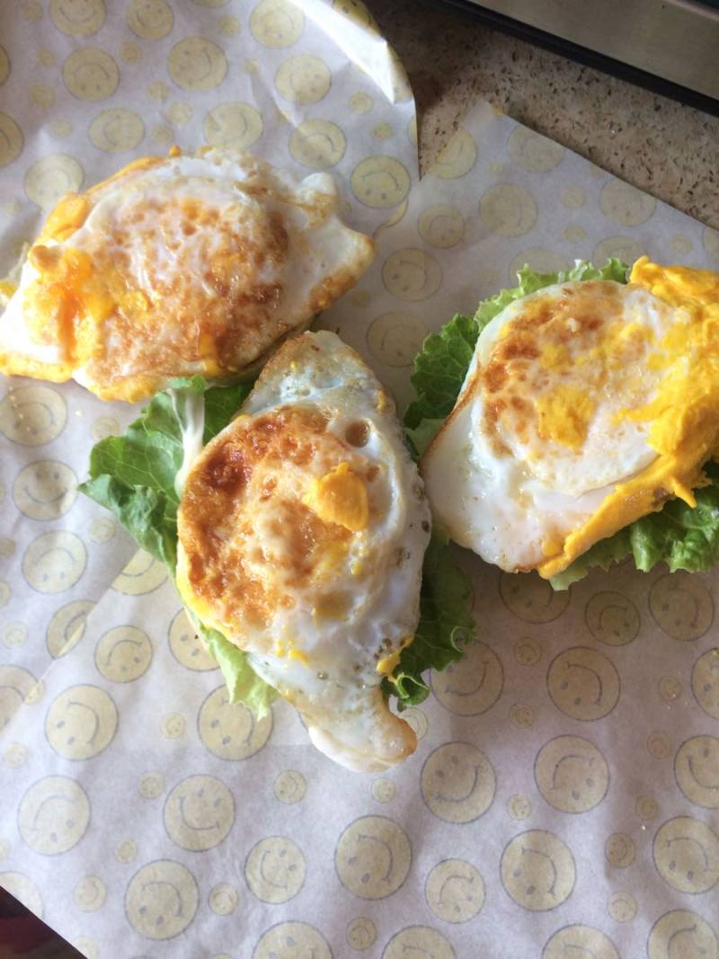 Steps to Make Egg Burger