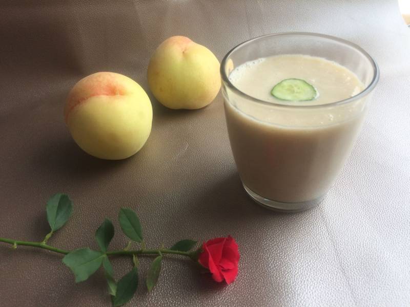 Steps for making Peach Smoothie