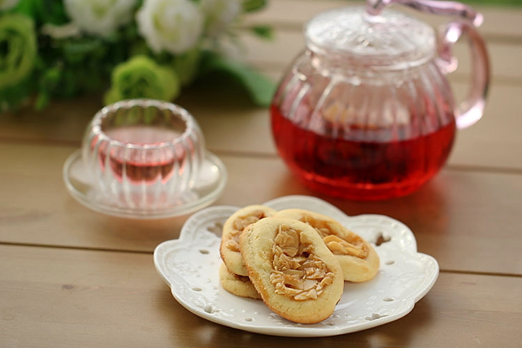 Roman Shield Cookies