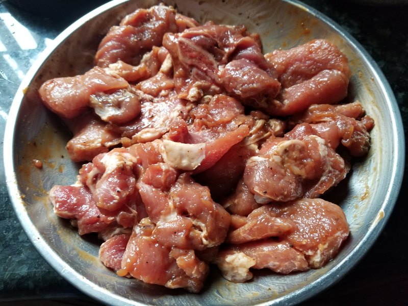 Steps for Cooking Pan-fried Pork Chop