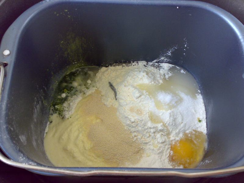 Steps to Make Matcha Cream Toast
