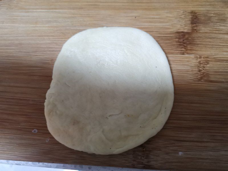 Steps for Making Coconut and Black Sesame Bread