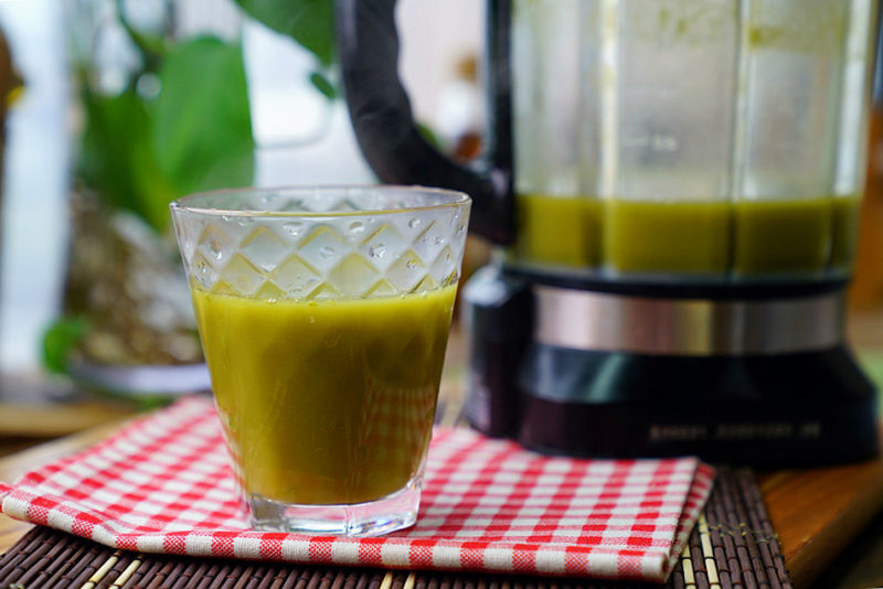 Green Vegetable and Corn Porridge