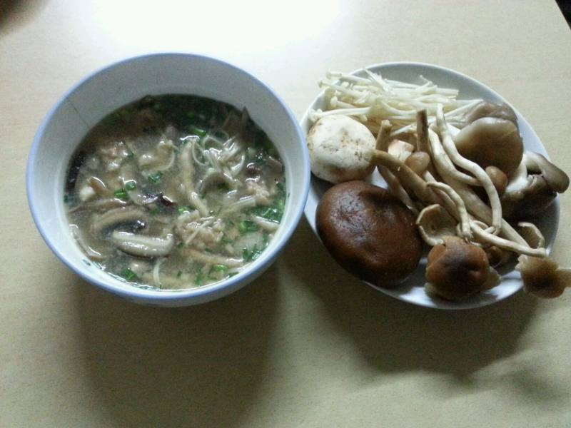 Mixed Mushroom Soup