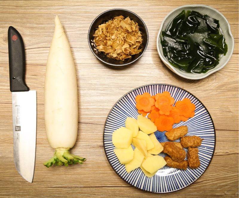 Japanese Oden Cooking Steps