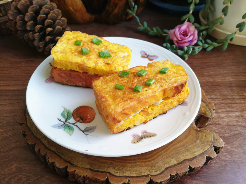 Taro Toast with Fried Egg