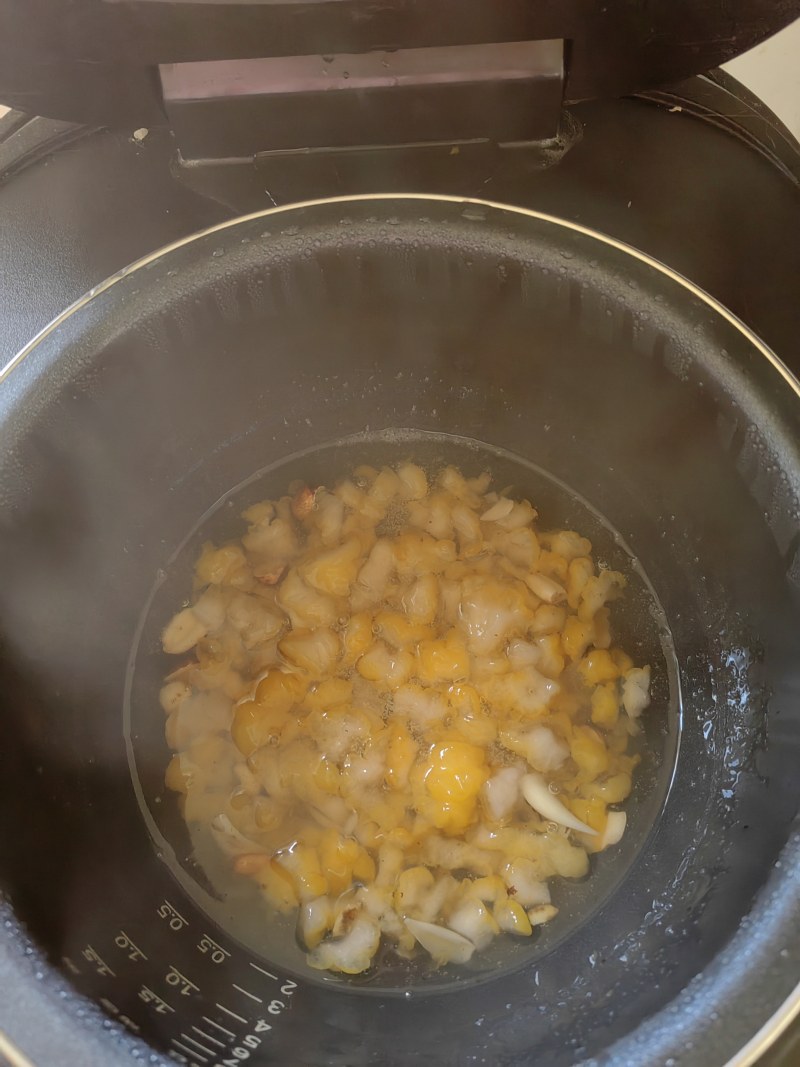 Steps for Making Clear Lung and Heat Tremella Soup