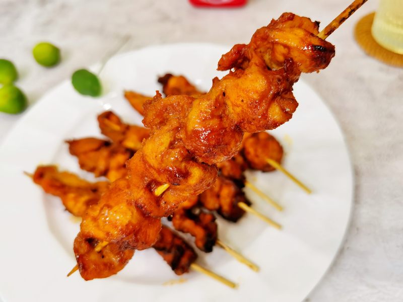 Steps for Cooking Fried Chicken Skewers at Home