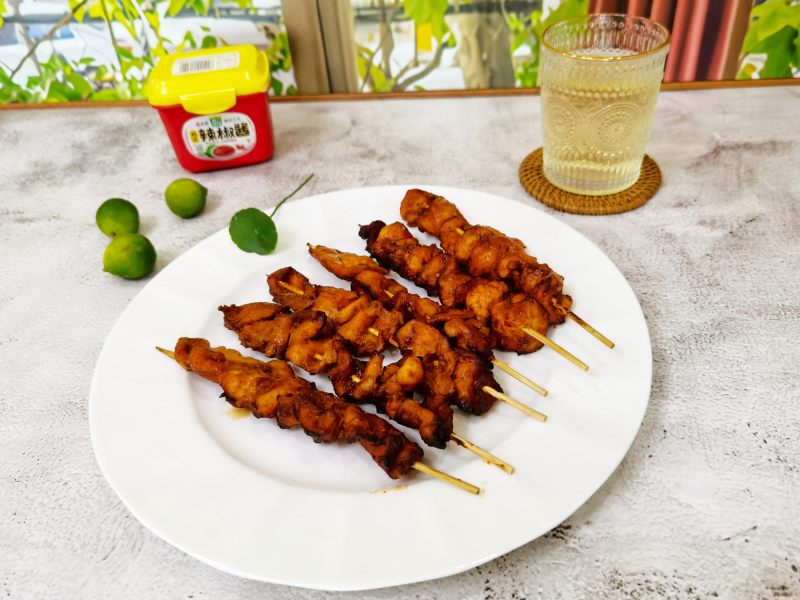 Steps for Cooking Fried Chicken Skewers at Home