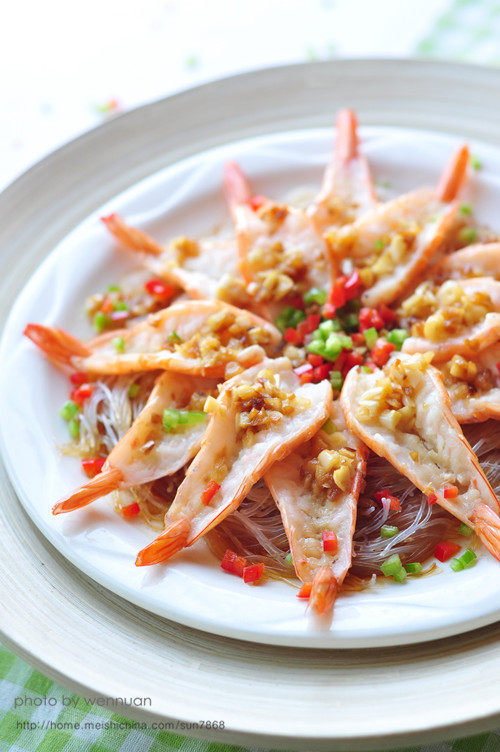 Garlic Steamed Shrimp with Glass Noodles