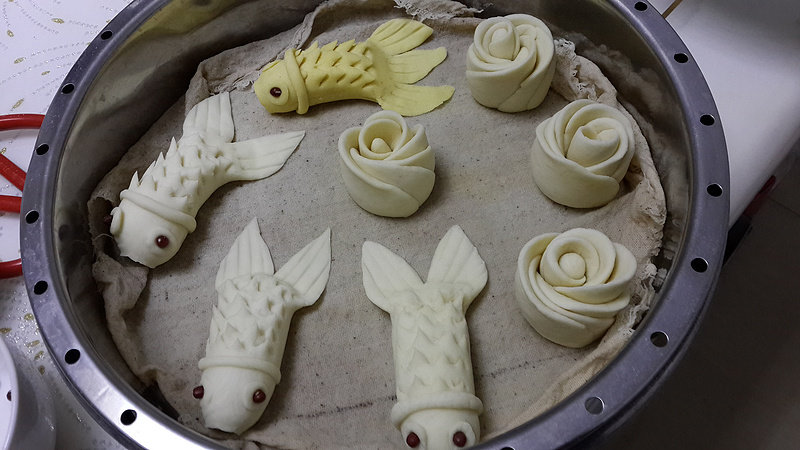 Fish-Shaped Steamed Buns Making Steps