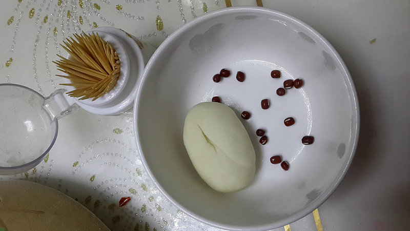 Fish-Shaped Steamed Buns Making Steps