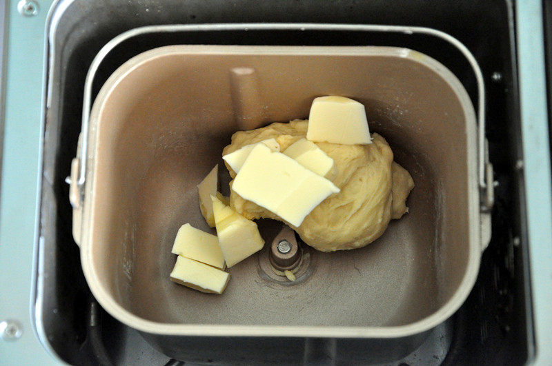 Pandoro - Christmas Golden Bread Making Steps