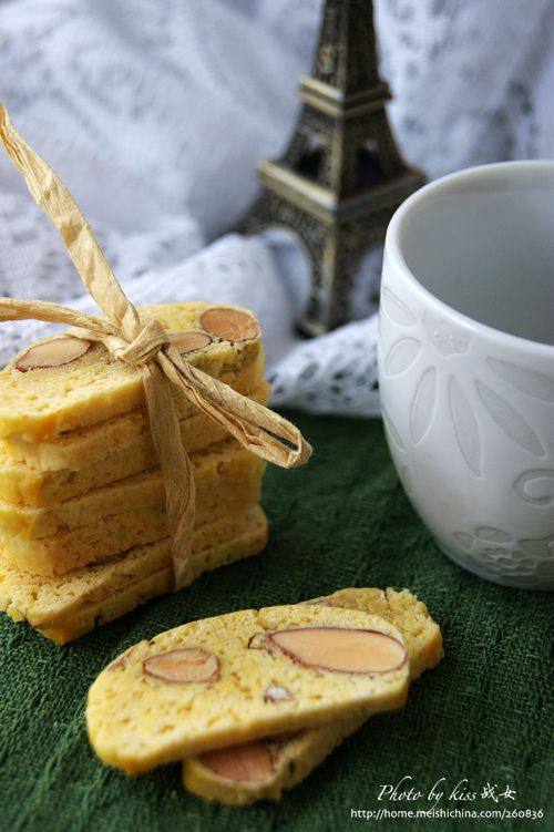 Italian Almond Biscuits