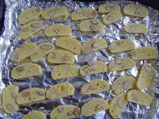 Steps to make Italian Almond Biscuits