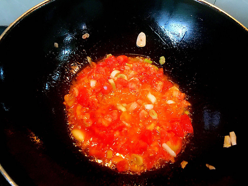 Steps for Cooking Tomato and Eggplant Stir Fry