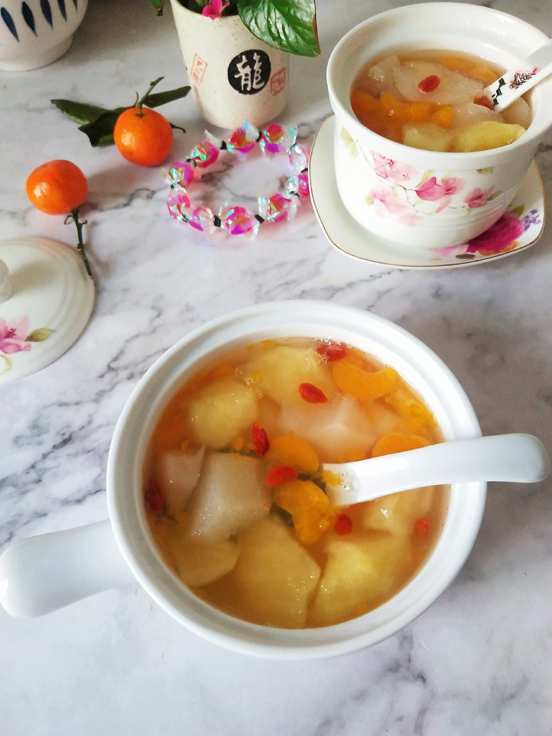 Steps to Cook Apple and Pear Sweet Soup with Rock Sugar