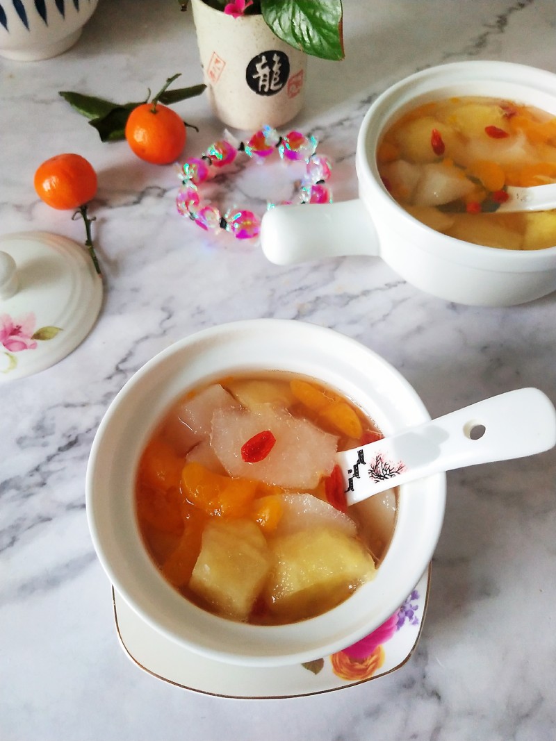 Steps to Cook Apple and Pear Sweet Soup with Rock Sugar